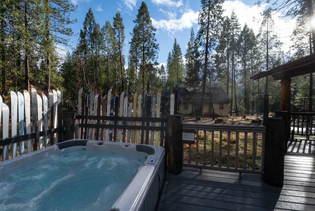 Starlight Lodge Yosemite West Extérieur photo